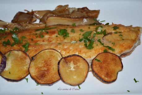 Lenguado a la molinera con setas y berenjena