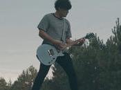 Ollie Bend canta relaciones forzadas ‘Let’s Break