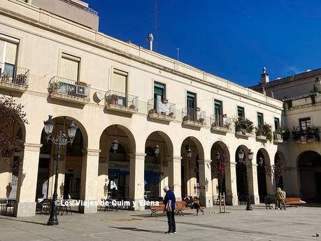 Plaza Masadas en el Barrio de Sant Andreu de Barcelona