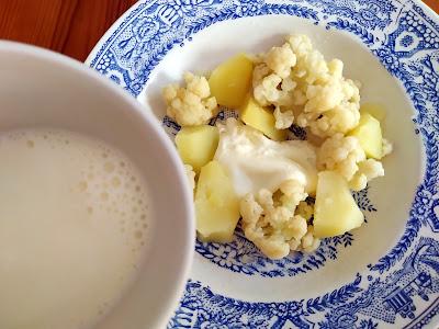 GAZPACHUELO DE COLIFLOR Y PATATAS