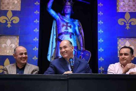 Enrique Galindo expuso la Guía Turística e Histórica de San Luis Potosí