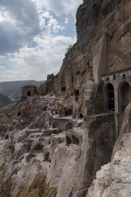 monasterio-cueva