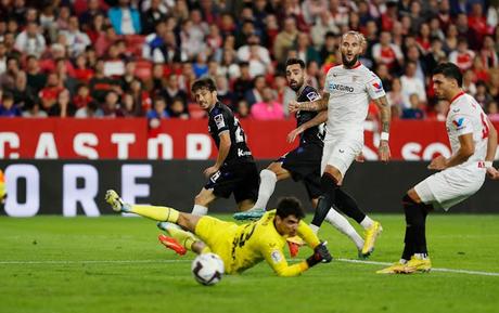 Crónica Sevilla FC 1 - Real Sociedad 2