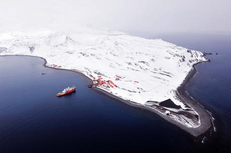 Exposición fotográfica celebra 60 años de relaciones diplomáticas entre Chile y la República de Corea