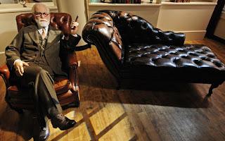 ACERCA DE LA TRANSFERENCIA Y EL AMOR EN TRANSFERENCIA ACERCA DE LA TRANSFERENCIA Y EL AMOR EN TRANSFERENCIA