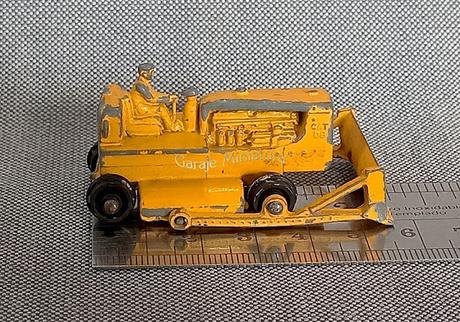 Topadora Caterpillar de la Series 1-75 de Matchbox del año 1961