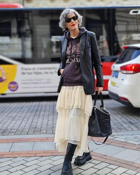 UN LOOK PARA CADA DIA DE LA SEMANA (323).-