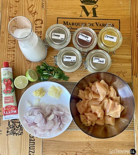 Curry de pollo y leche de coco express