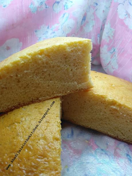 GÂTEAU AU LAIT CONCENTRÉ / CONDENSED MILK CAKE / BIZCOCHO DE LECHE CONDENSADA / كيك بالحليب المكثف