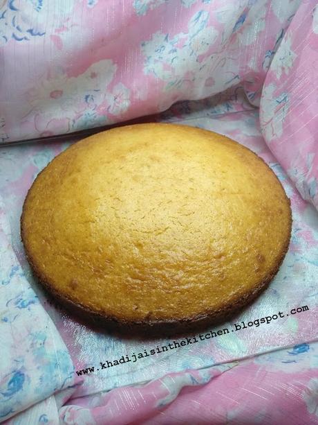 GÂTEAU AU LAIT CONCENTRÉ / CONDENSED MILK CAKE / BIZCOCHO DE LECHE CONDENSADA / كيك بالحليب المكثف