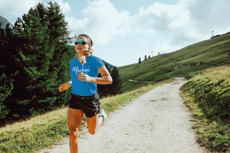 CONSEJOS DE TRAIL RUNNING DOROTHEA WIERER CON MANZANAS MARLENE®