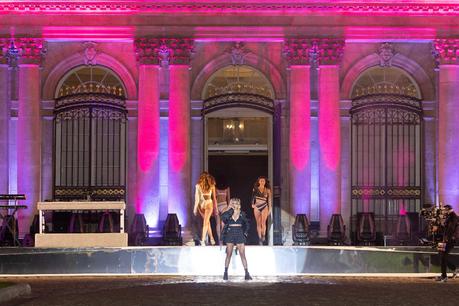 LA FIRMA FRANCESA DE LENCERÍA TIENE EL REGALO IDEALY LA PRENDA PERFECTA PARA ESTAS NAVIDADES