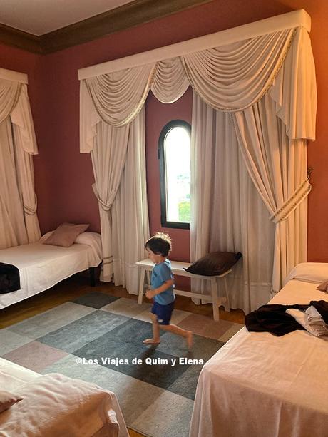 Álex adaptándose en el Hotel Iacobus de Castrojeriz