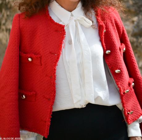 THE RED JACKET