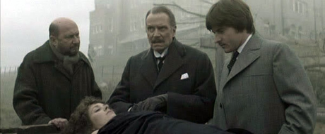 Una plantilla para Coppola: Drácula (Dracula, John Badham, 1979) Una plantilla para Coppola: Drácula (Dracula, John Badham, 1979)