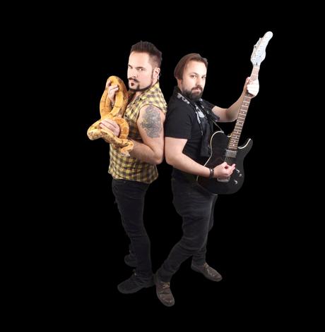 Michael Crishein estrena «Mueve tu cuerpo» 1748da21-fae4-9c1a-5386-13c807e5c069