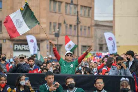 Se vivió gran ambiente familiar en fundadores en juego de México