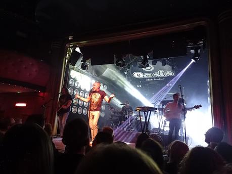 BLOGSSIPGIRL PRESENTA: RAFA SÁNCHEZ (LA UNIÓN), LA ELEGANCIA DE UNA VOZ CÁLIDA Y PROFUNDA.