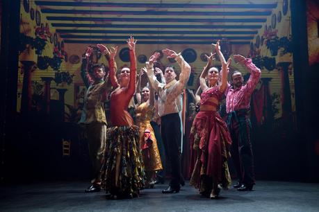 OLÉOLÁ: UN VIAJE AL CORAZÓN DEL FLAMENCO PARA ESTA NAVIDAD