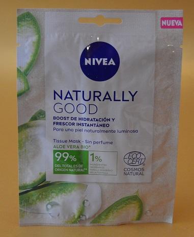 El gel limpiador y la mascarilla hidratante de la línea “Naturally Good” de NIVEA