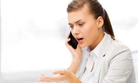 Recibir llamadas comerciales a partir de esta hora es ilegal: qué hacer si te llaman