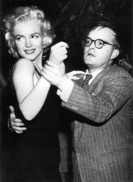 MARILYN VISTA POR TRUMAN CAPOTE