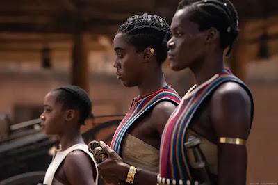 WOMAN KING, THE (LA MUJER REY) (USA, 2022) Épico, Aventuras, Biográfico, Histórico WOMAN KING, THE (LA MUJER REY) (USA, 2022) Épico, Aventuras, Biográfico, Histórico