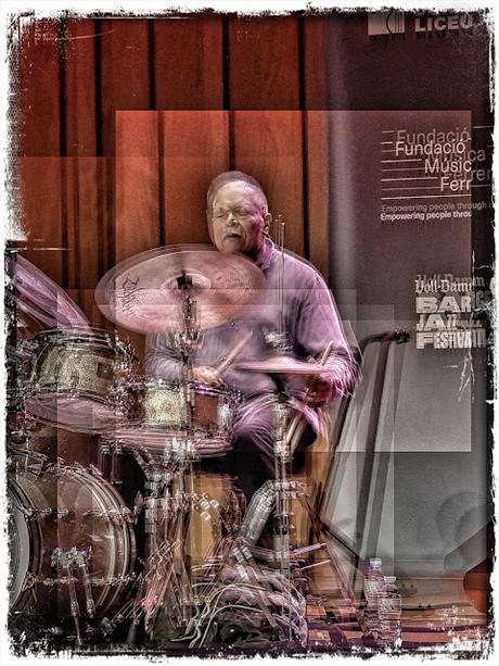 Billy Hart © Photo & edition by Joan Carles Abelenda FOTO-BILLY HART: Foto del concierto KEVIN HAYS-BEN STREET-BILLY HART en el Conservatori del Liceu (Barcelona)