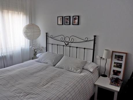 Concurso DIY x4duros'11: Las mesitas de noche convertidas en banco para el recibidor de Isabella