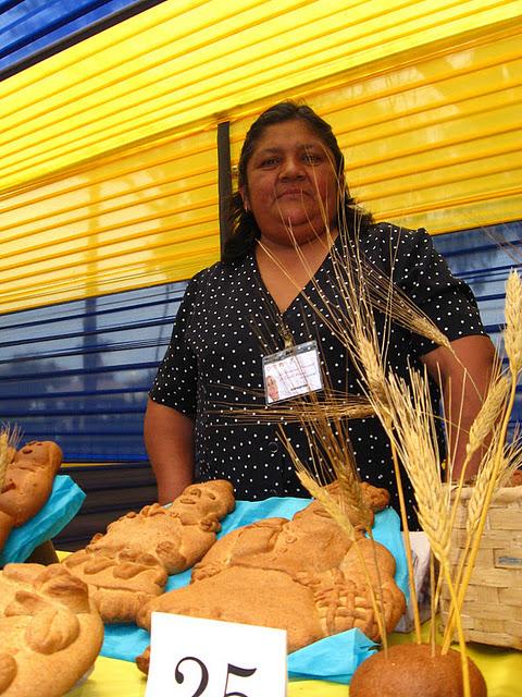 DIA DE LOS MUERTOS EN PERU : LAS TANTAWAWAS