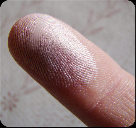 Reseña: Revlon ColorStay Brighten Mineral Finishing Powder Reseña: Revlon ColorStay Brighten Mineral Finishing Powder