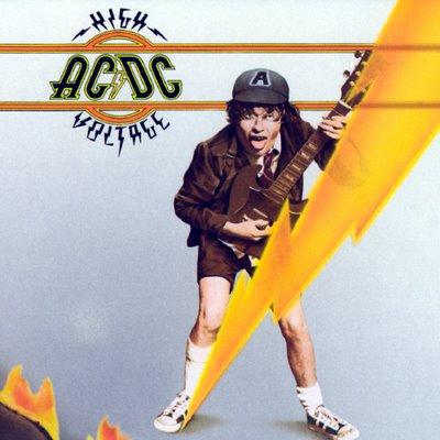 Especial Mejores Bandas de la Historia: AC/DC 1ª Parte: Inicios, llegada de Bon Scott & éxito internacional...