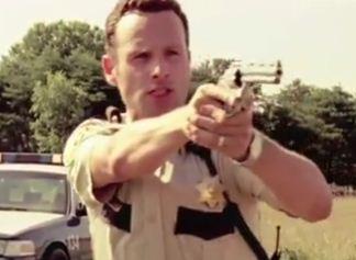 The Walking Dead . T2 x 02. Derrame de Sangre.