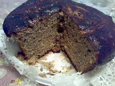 Brioche de plátano y nueces con fideos de chocolate