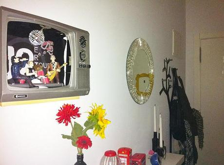 Concurso DIY x4duros'11: La TV escenario gira U2 de Fanny