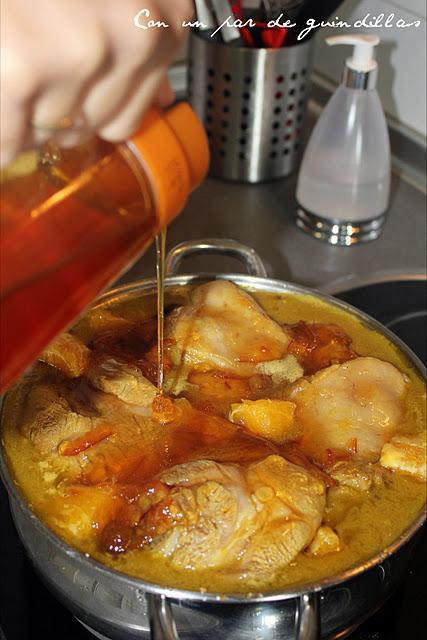 Pierna de cordero lechal con miel y naranja Pierna de cordero lechal con miel y naranja