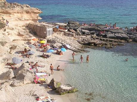 Caló des Morts: refugio encantador [Formentera]