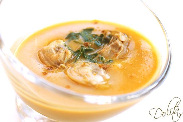 CREMA DE CALABAZA CON ALMEJAS