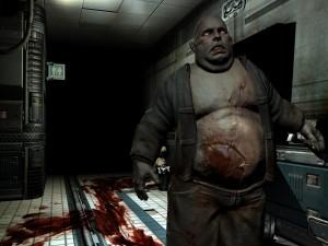 A día de hoy Doom 3 todavía es capaz de mantener el tipo. Si no eres un psiquiatra experto, quizás aún pueda camelarte