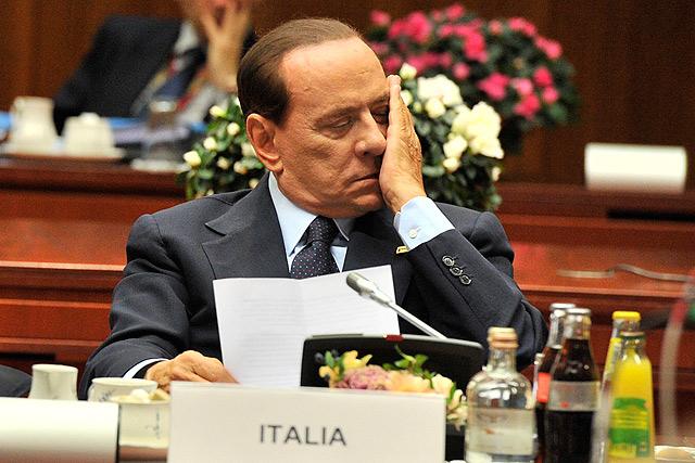 En unas horas, Berlusconi podría dejar la Presidencia Italiana.