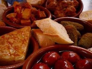 Ruta de tapas y cañas para un domingo en La Latina