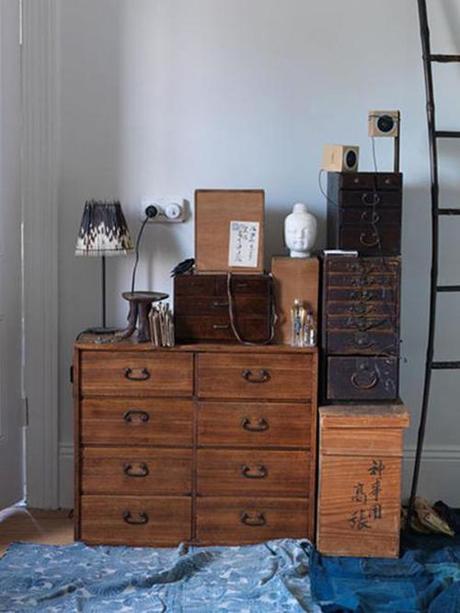 El universo creativo de Sibella Court