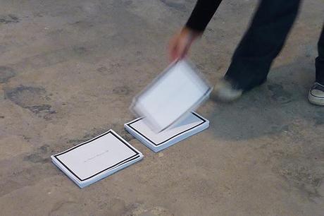 Untitled (12ª Bienal de Estambul) Untitled (12ª Bienal de Estambul)