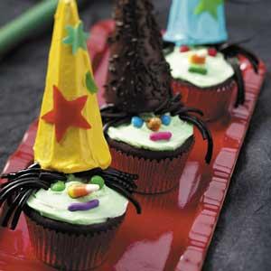 Formando brujas en tus cupcakes!