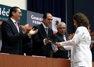 Médicos del IMSS ya cuentan con recursos e insumos para desarrollar mejor su labor: Daniel Karam