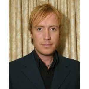 Rhys Ifans Rhys Ifans habla de la aportación de Marc Webb a The Amazing Spider-Man