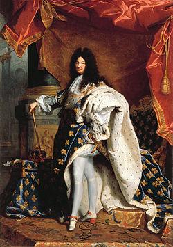 Famoso retrato del Rey Sol realizado en 1701 por Hyacinthe Rigaud, para su nieto, el rey Felipe V de España, aunque finalmente el lienzo se quedó en Francia.