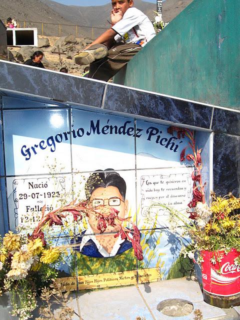 DIA DE LOS MUERTOS EN PERU II : EL CEMENTERIO (1ERA PARTE)