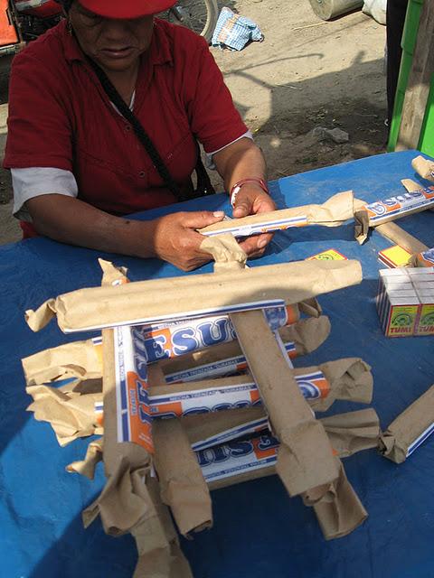 DIA DE LOS MUERTOS EN PERU II : EL CEMENTERIO (1ERA PARTE)