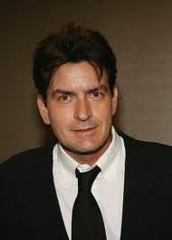 Charlie Sheen tendrá serie propia en verano: 'Anger management'